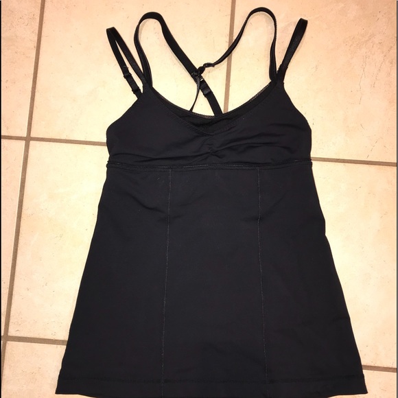 NWOT Lululemon workout top - Picture 1 of 6